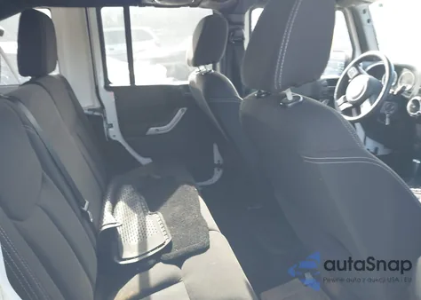 2013 Jeep Wrangler Unlimited Sahara из США, поврежденный, VIN 1C4BJWEG3DL693486